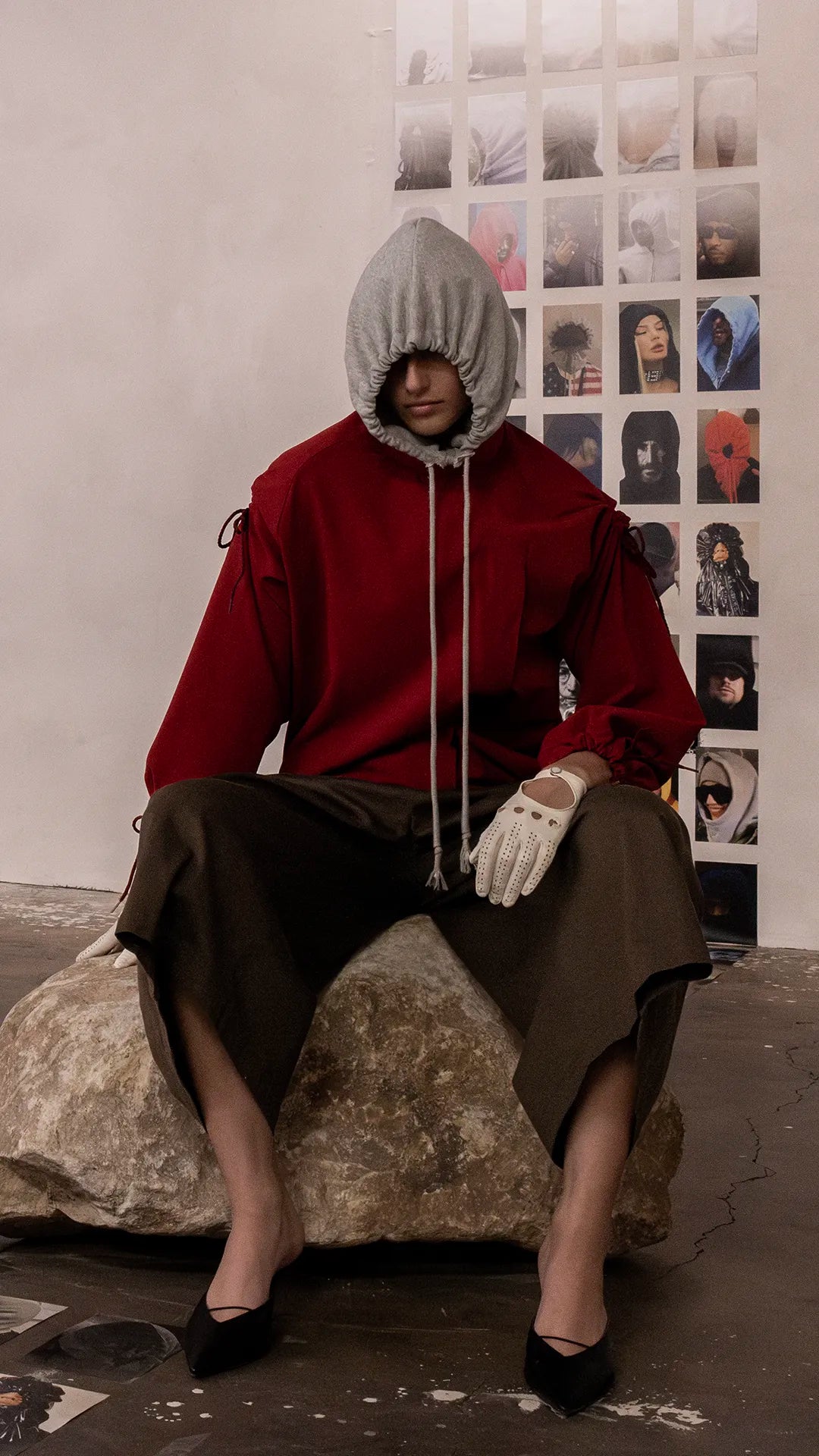 HOLY GALLERY STUDIO