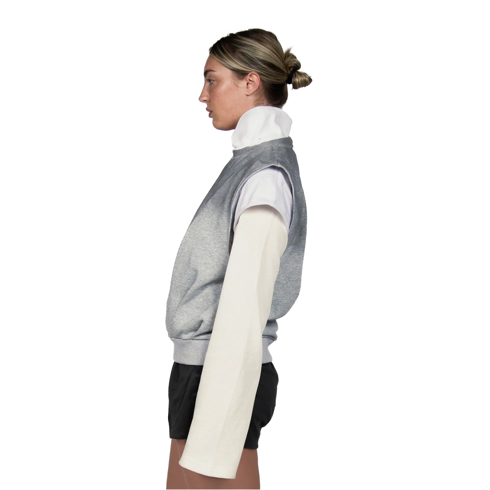 BROWN PLEATED CREWNECK